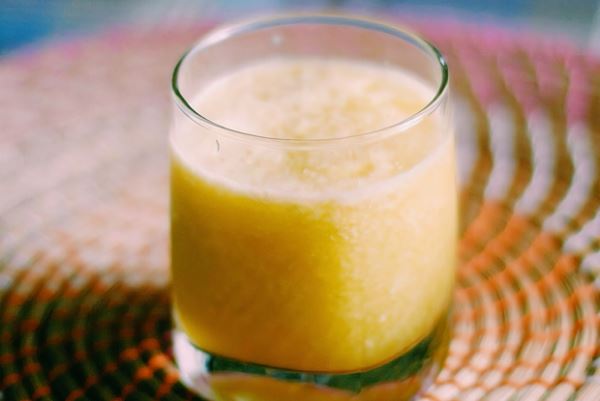 Смузи с сельдереем и апельсином